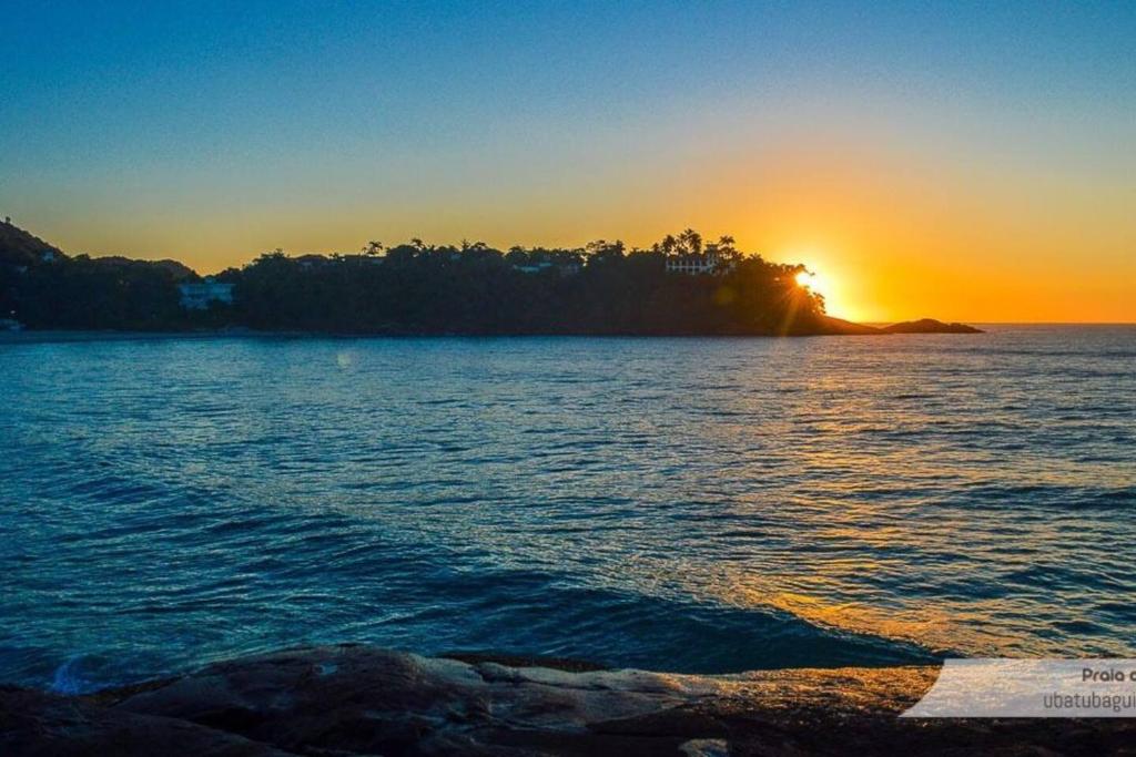  Sobrado a 50 metros da Praia do Tenorio