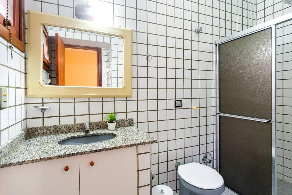  Sobrado a 50 metros da Praia do Tenorio