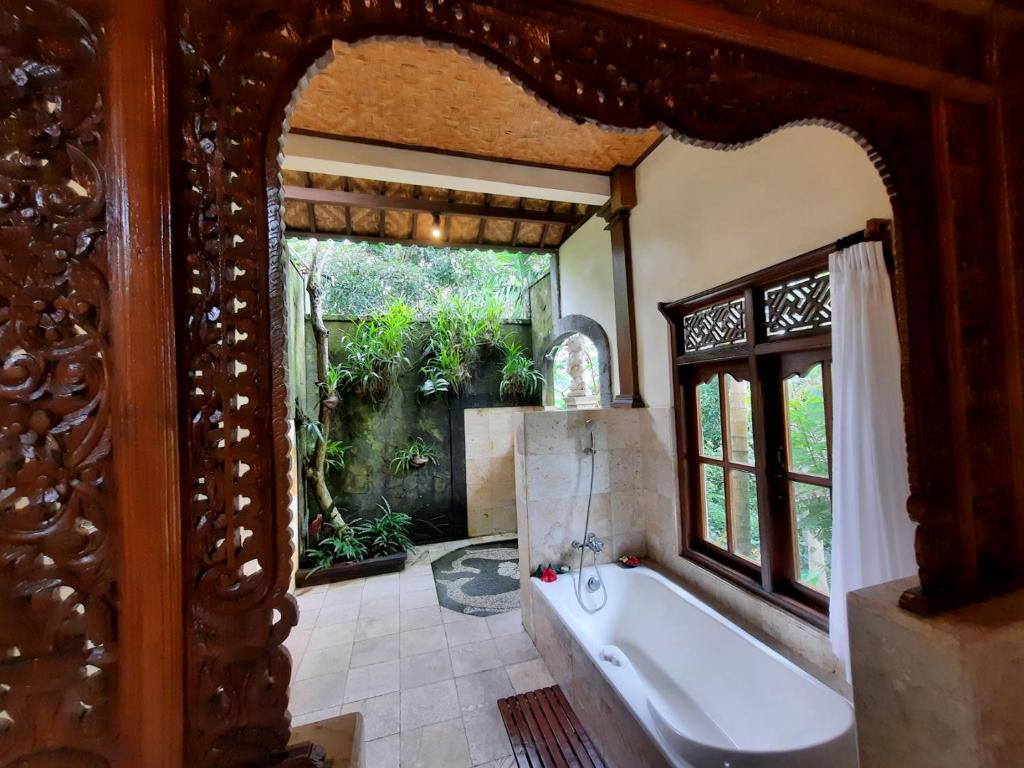Koupelna v ubytování Alam Jiwa Ubud