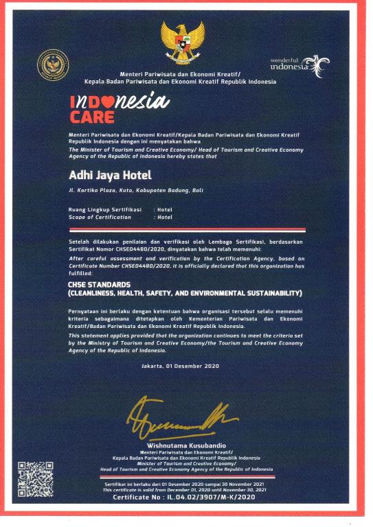 Certifikát, hodnocení, plakát nebo jiný dokument vystavený v ubytování Adhi Jaya Hotel