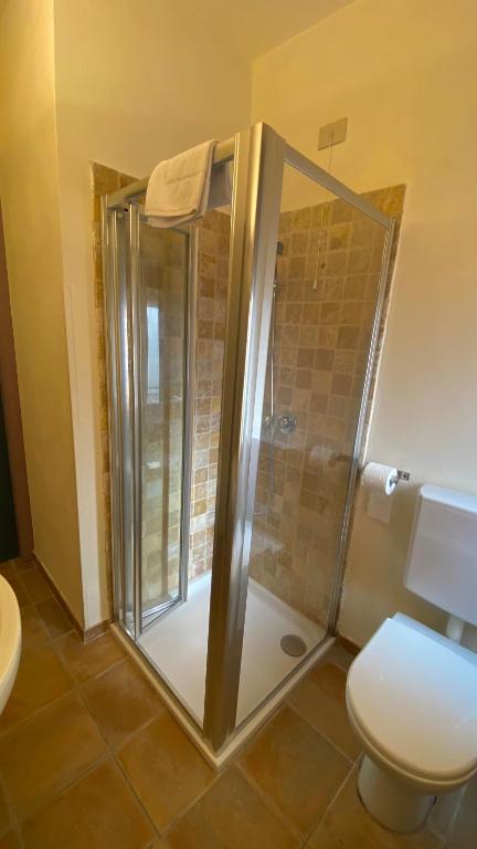 A bathroom at ARTISTICO - Artistic flat in front of GUGGENHEIM COLLECTION