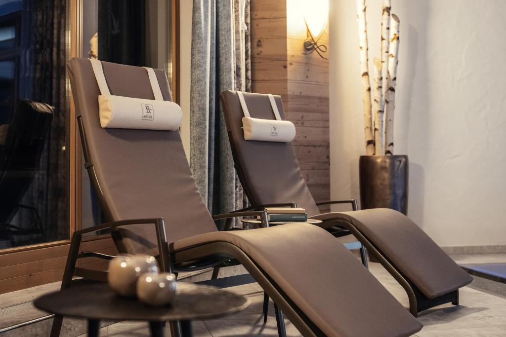 Fotografie z fotogalerie ubytování Hotel Riedl v destinaci Kössen