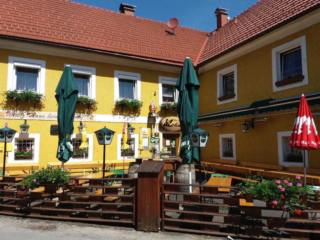 The building in which Az apartmant is located