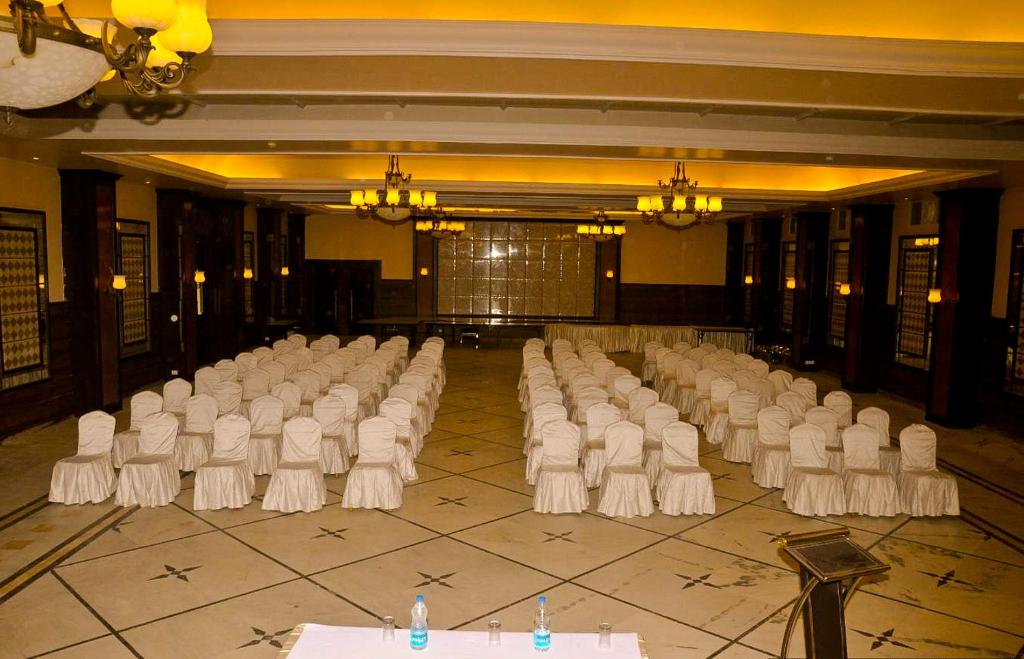 Fotografie z fotogalerie ubytování Pramod Convention & Club Resort v destinaci Katak