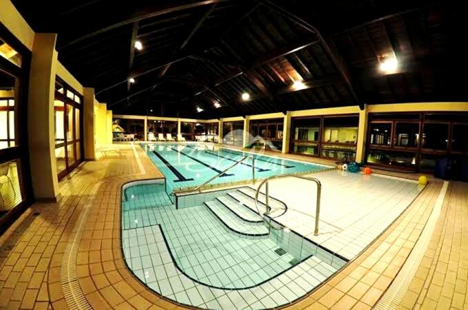 Alphaville 296 - Seu Resort privativo com a mais bela vista de Gramado  Alphaville 296 - Seu Resort privativo com a mais bela vista de Gramado