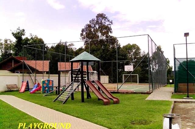 Alphaville 296 - Seu Resort privativo com a mais bela vista de Gramado  Alphaville 296 - Seu Resort privativo com a mais bela vista de Gramado