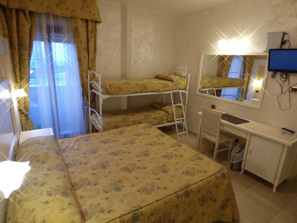 Hotel Diplomat Palace - Resim 21