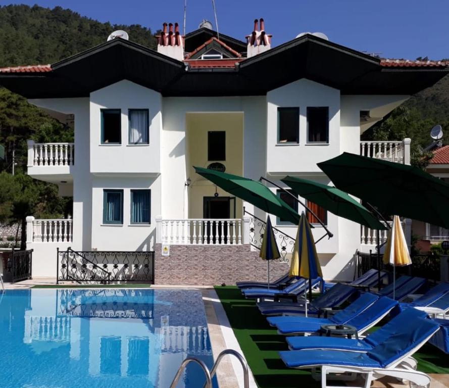 Peaceful Villa with Shared Pool Surrounded by Calming Nature in Marmaris