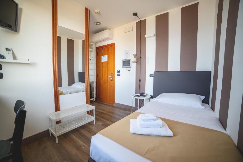 Hotel Continental - 1