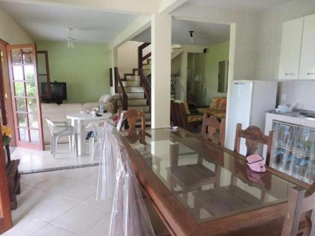  Casa de frente para a praia em paraty
