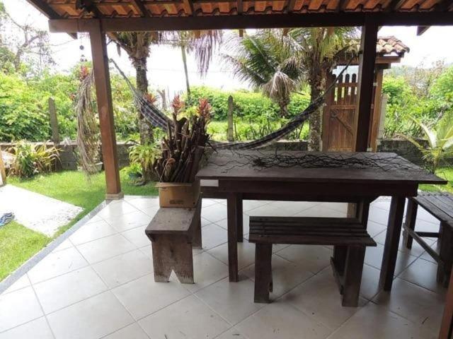  Casa de frente para a praia em paraty