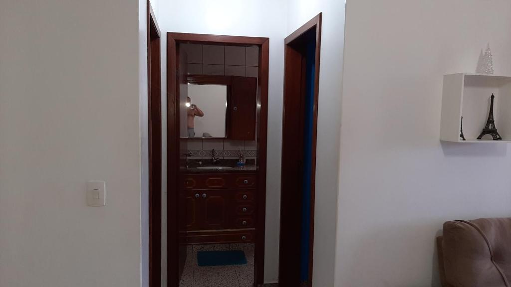  Apartamento muito bem localizado