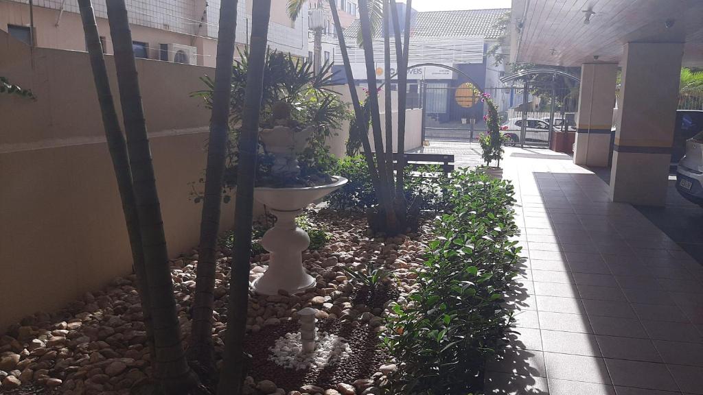  Apartamento muito bem localizado