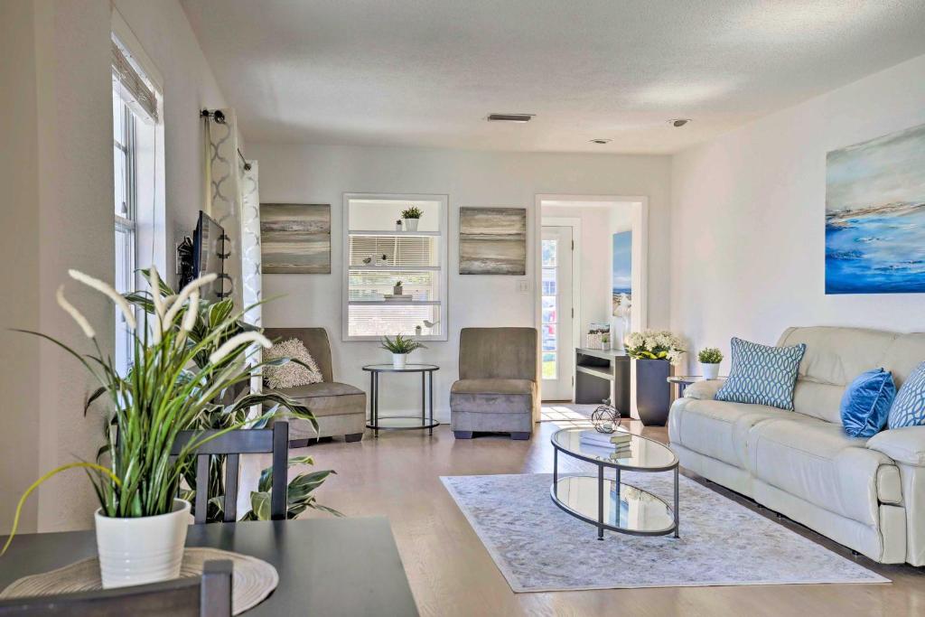 Booking.com: 펜션 Sunny, Urban Oasis with Private Patio in Tampa! , 탬파, 미국 . 지금 바로 예약하세요! Booking.Com: 펜션 Sunny, Urban Oasis With Private Patio In Tampa! , 탬파, 미국 . 지금 바로 예약하세요!