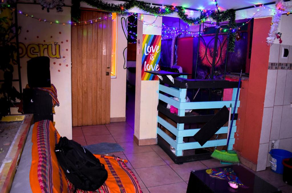 Večerní zábavní program pro hosty v ubytování Passion Hostel - Barranco