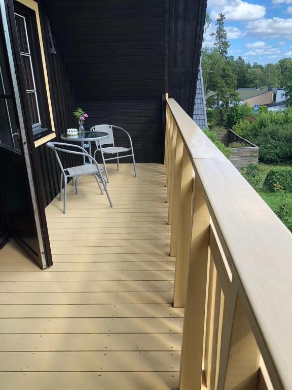 Balkón nebo terasa v ubytování Anitas B&B Stockholm/Vällingby