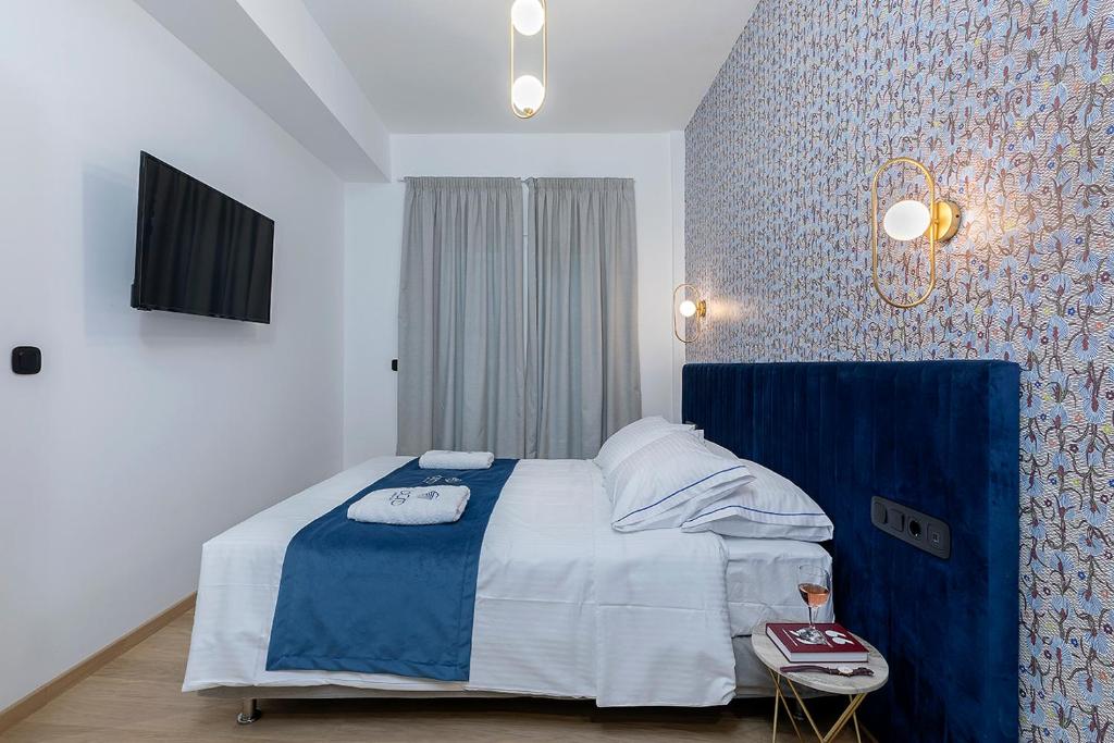 Acro Urban Suites - 17