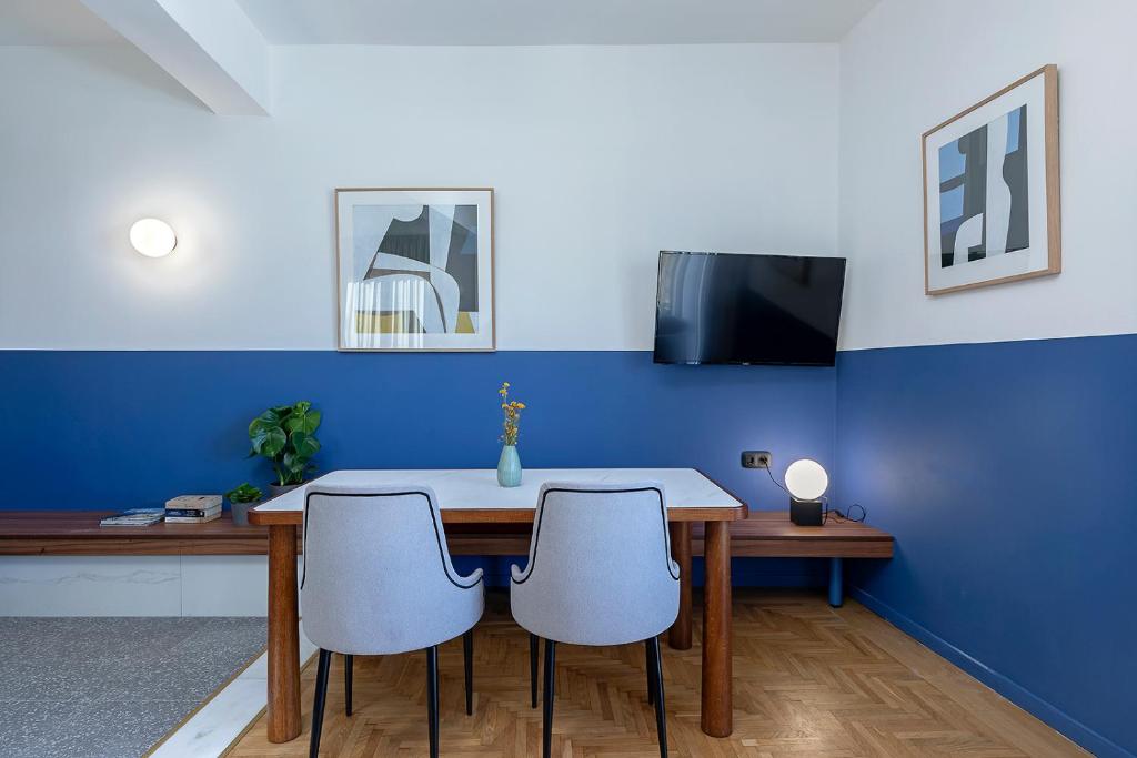 Acro Urban Suites - 14