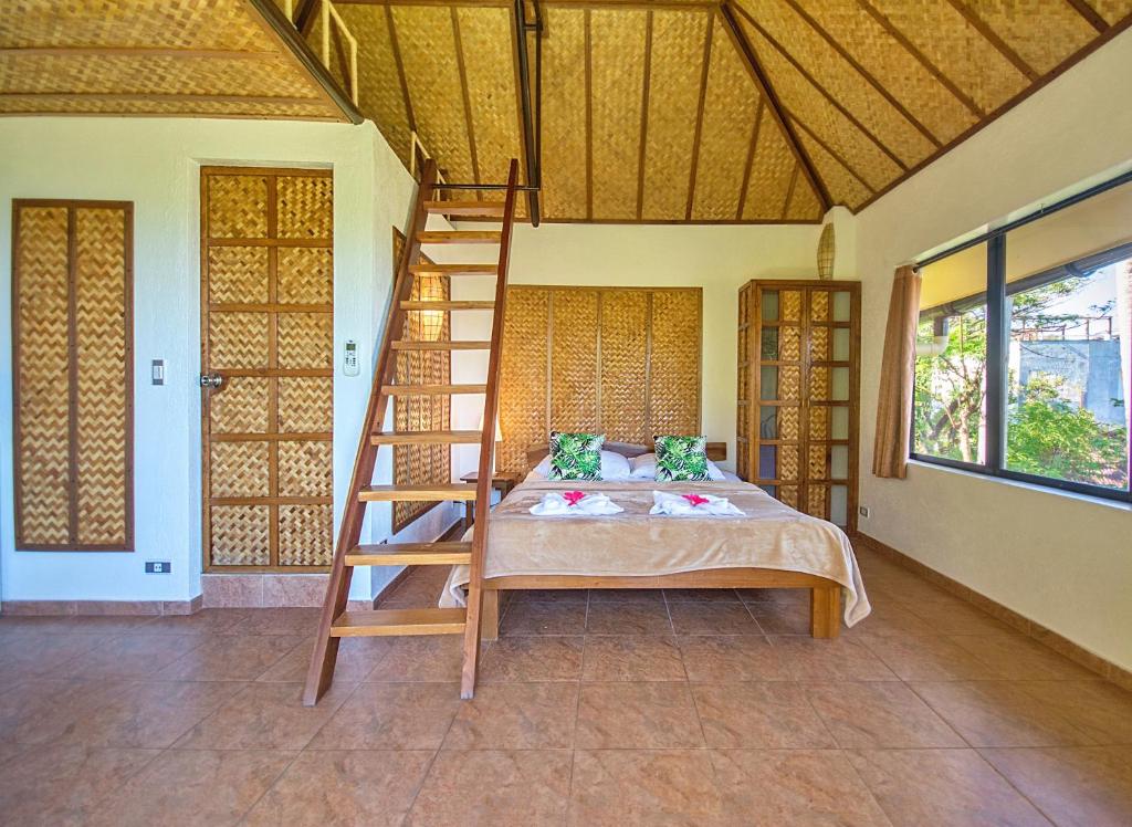 Ralph's Place - Garden Bungalow