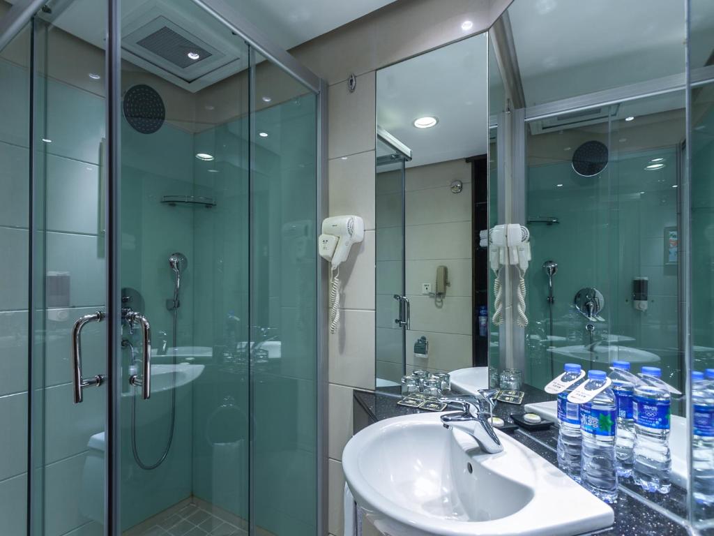 Koupelna v ubytování Hua Shi Hotel