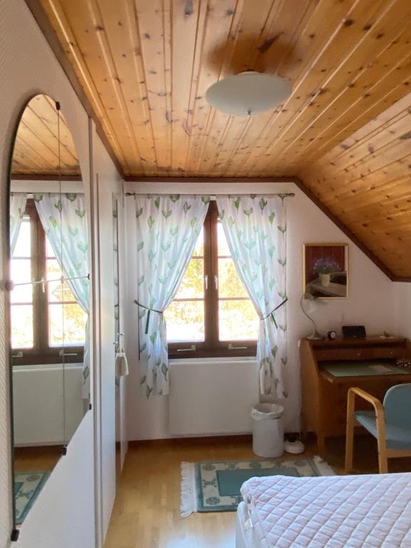 Postel nebo postele na pokoji v ubytování Anitas B&B Stockholm/Vällingby
