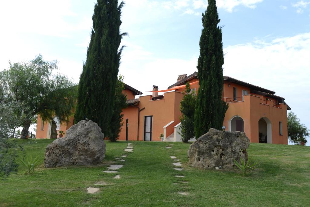 Vonkajšia záhrada v ubytovaní Casa Daniele
