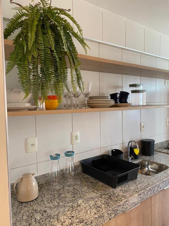  Apartamento Quarto e Sala - Próximo a praia