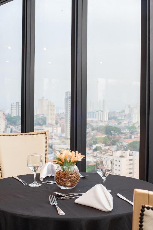  Slaviero Essential Guarulhos Aeroporto