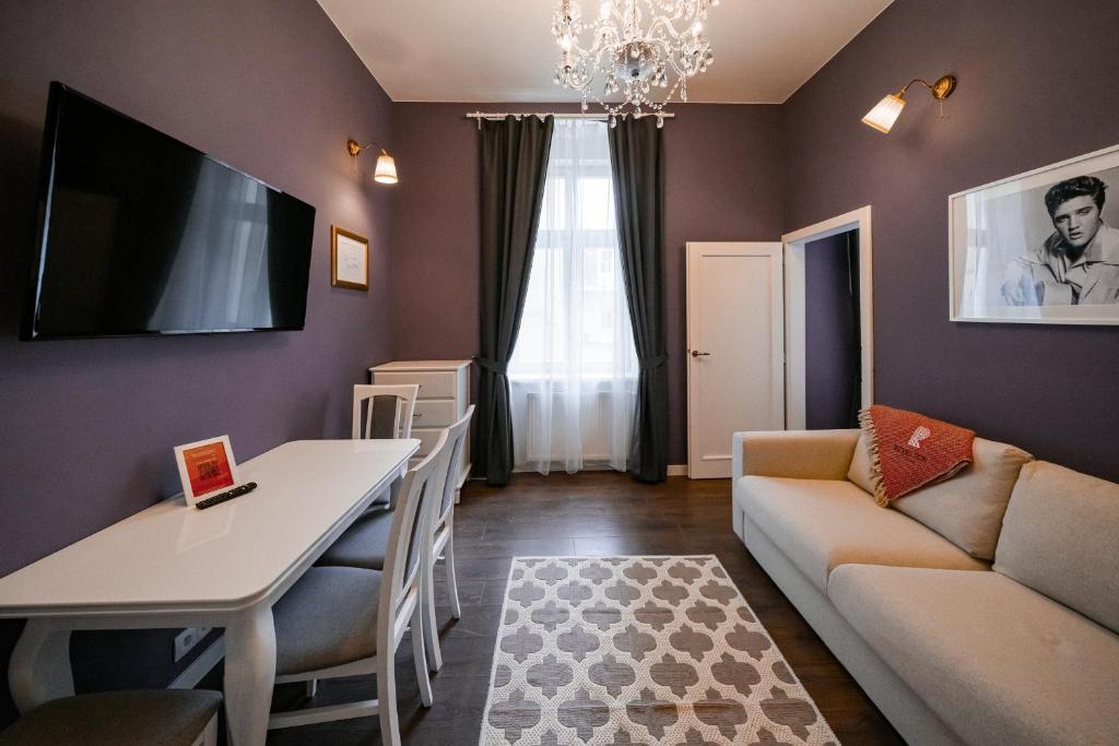 TV a/nebo společenská místnost v ubytování Revelton Studios Marianske Lazne