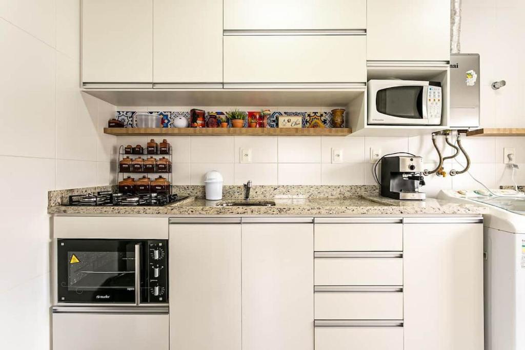  Apartamento lindo e aconchegante em Jurerê SGA202