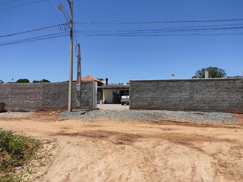  Linda Casa com Piscina em Itajubá a 1000mt da praia.