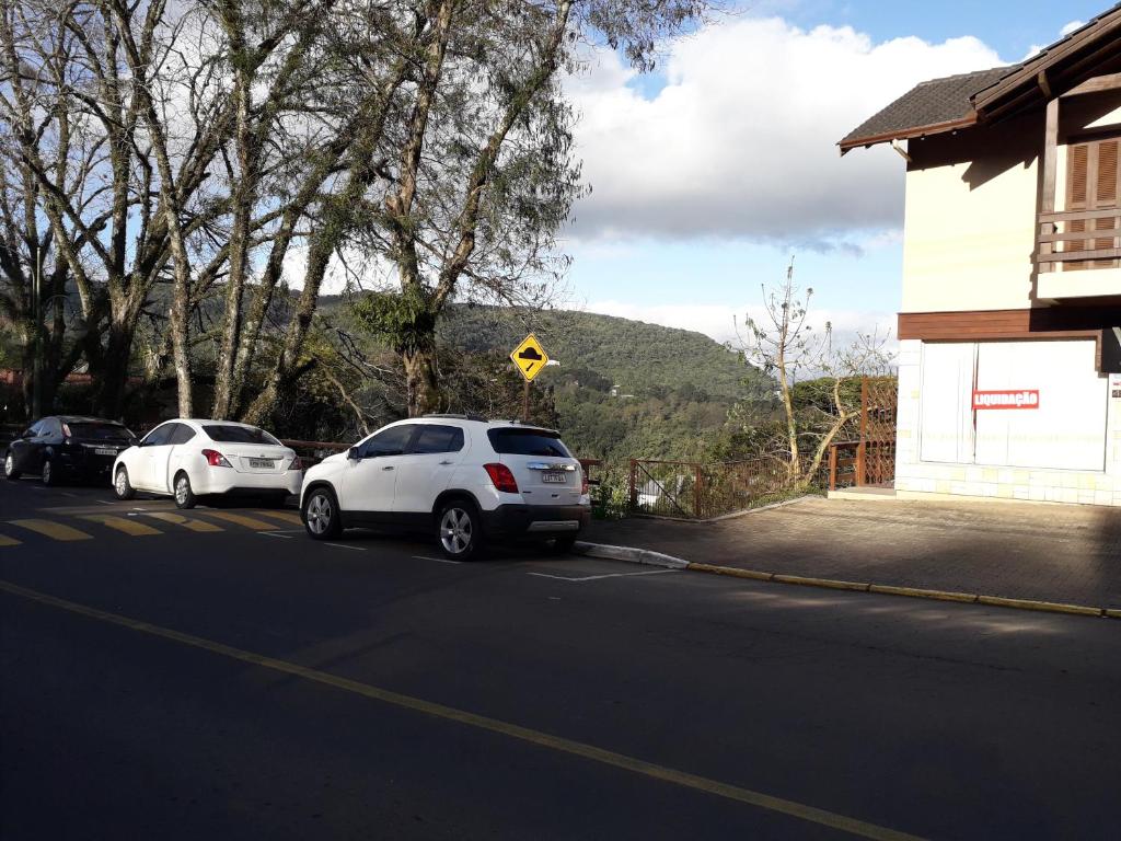 APARTAMENTOS BELLO VALE  APARTAMENTOS BELLO VALE