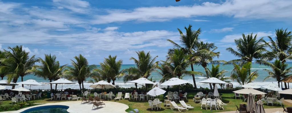  Condomínio PÉ NA AREIA no melhor de Guarajuba