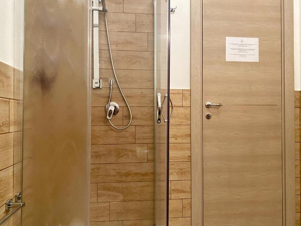 Gioia Guesthouse - 17