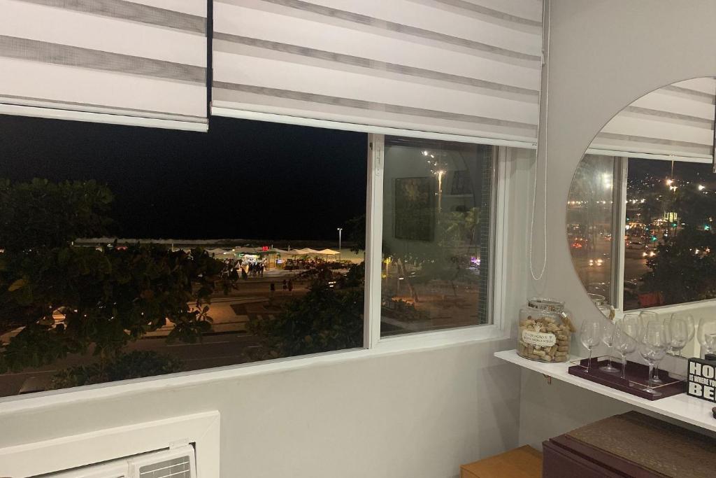  Copacabana Vista Mar Disponível Diárias e Mensal