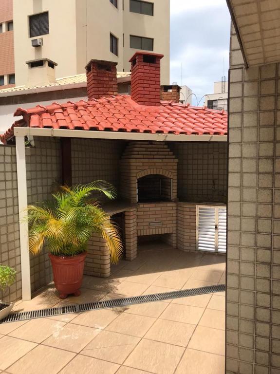  Edifícil Thais