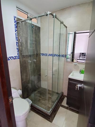 Vannituba majutusasutuses Apartaestudio Arboleda del Ingenio