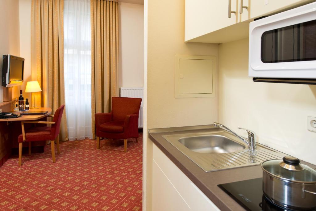 Hotel & Apartments Zarenhof Berlin Prenzlauer Berg - Resim 3