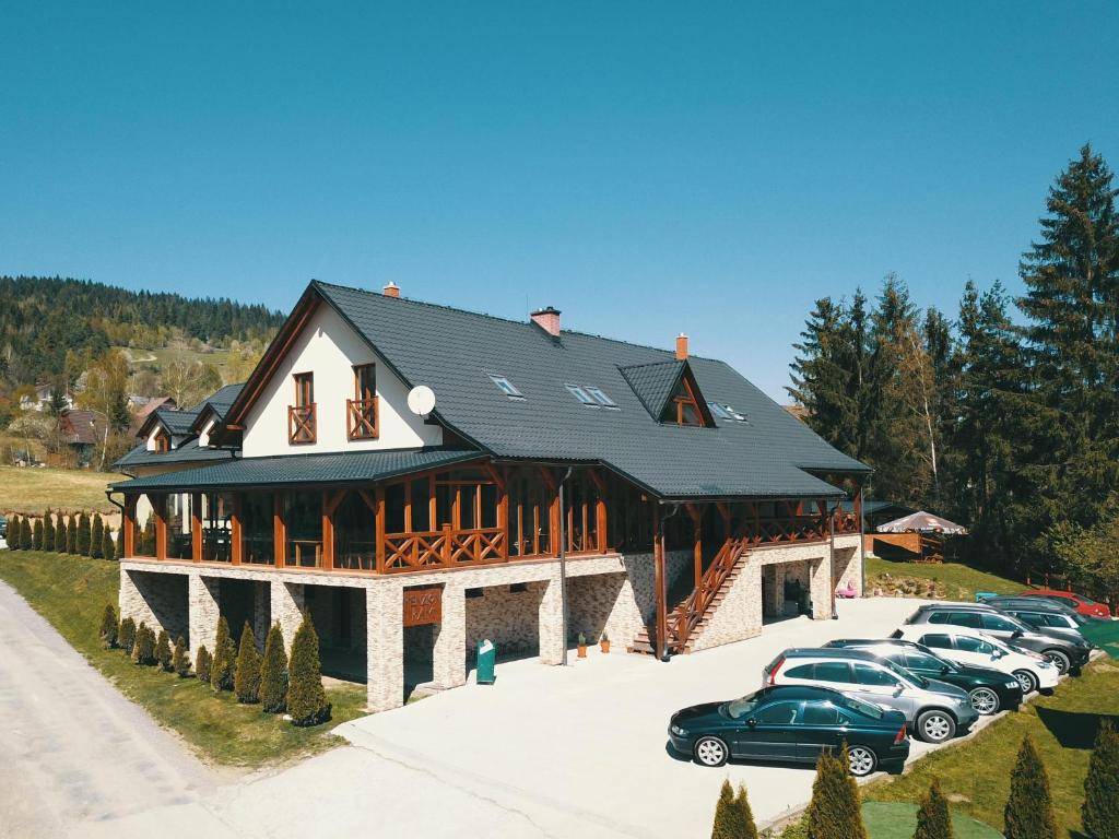 Příroda nedaleko penzionu