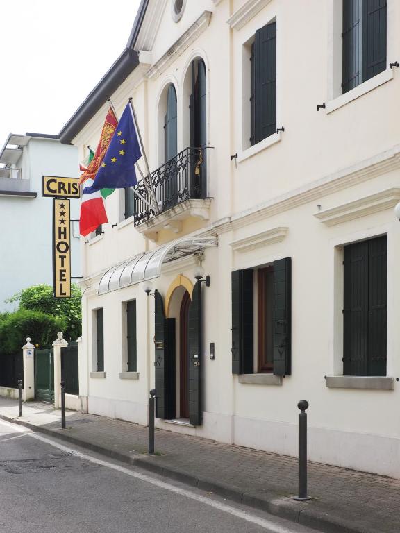 Budynek, w którym mieści się hotel