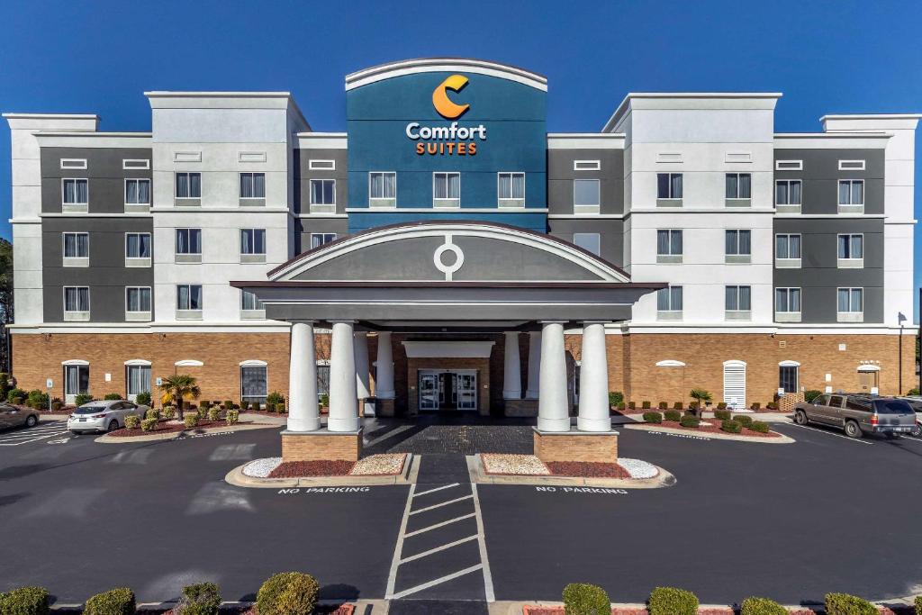 a rendering of the front of a hotel at Comfort Suites Florence I-95 in Florence
