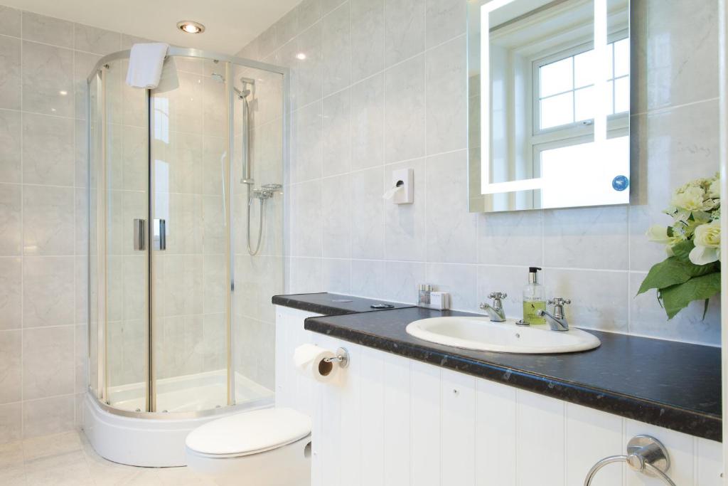 The Walnut Tree Inn - Superior Double Room
