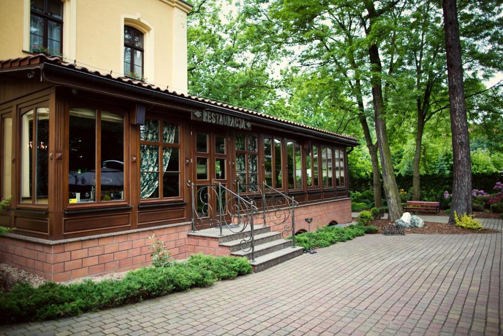 Budova, v ktorej sa hotel nachádza