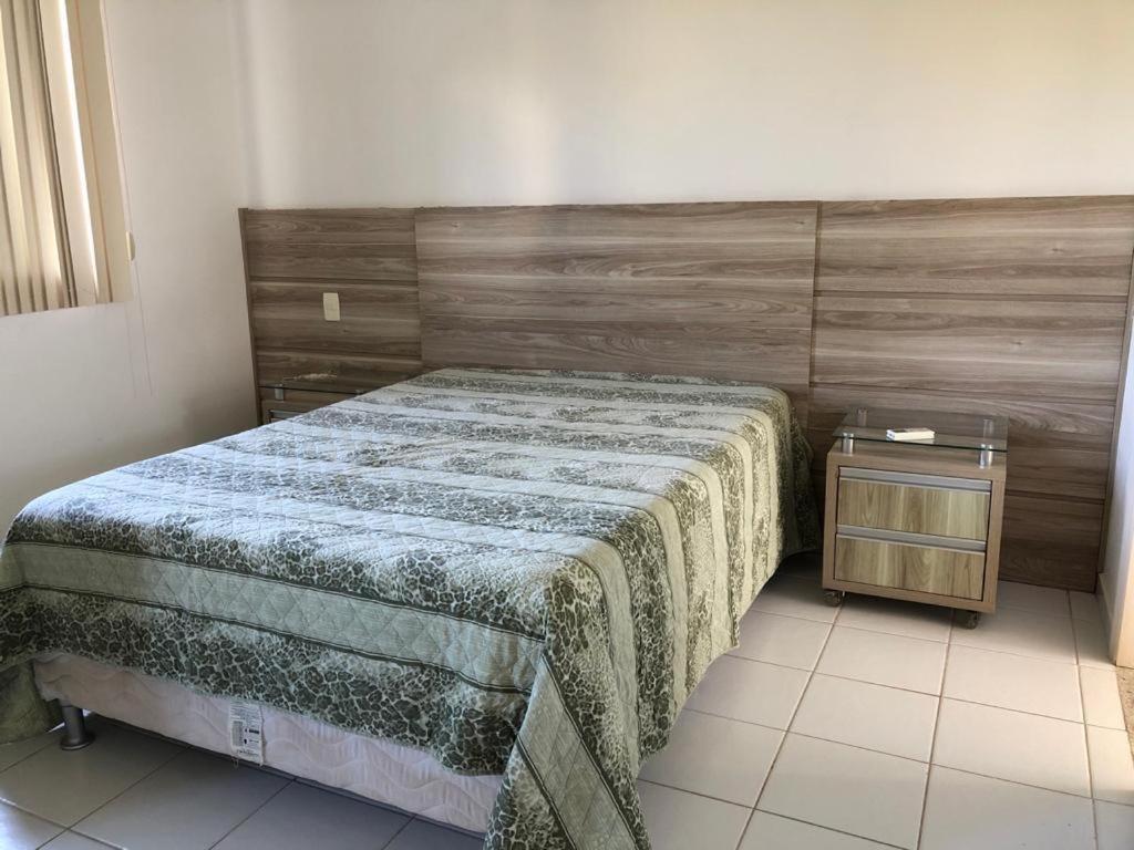  Apartamento 3/4 climatizado