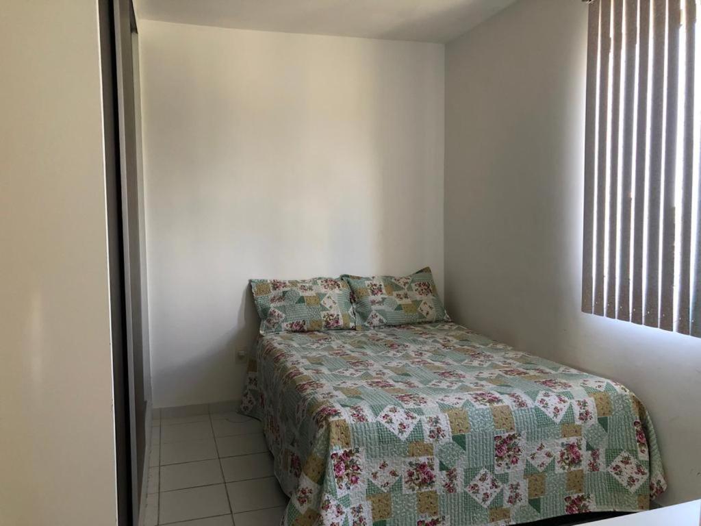  Apartamento 3/4 climatizado