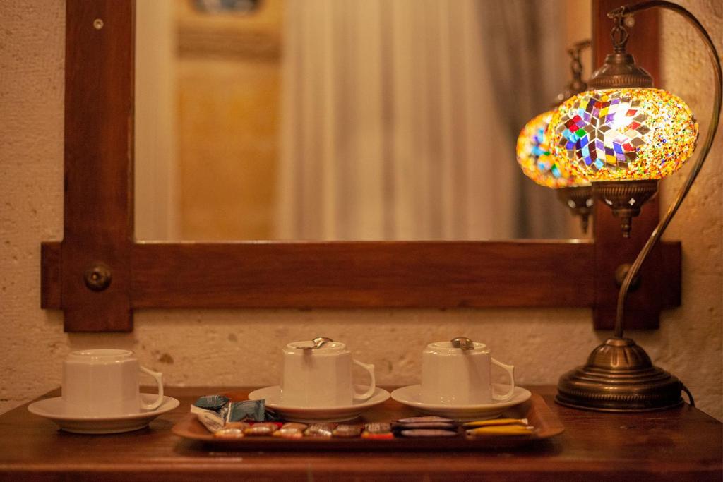 Center Cave House - 8