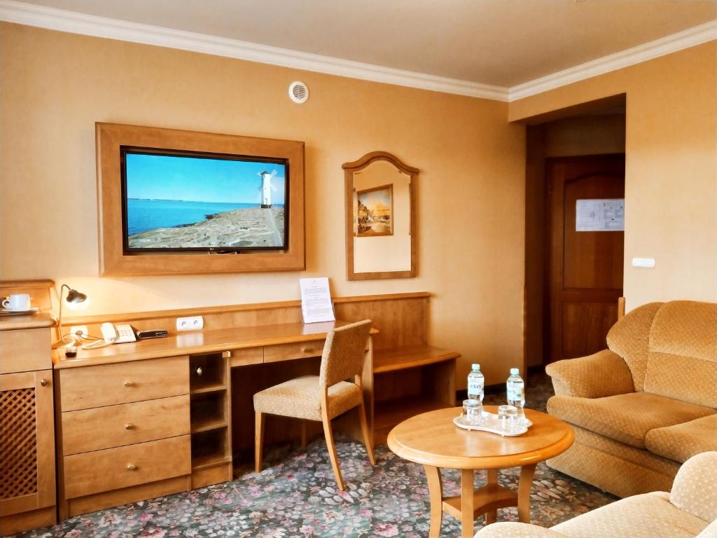 TV a/nebo společenská místnost v ubytování Hotel Polaris