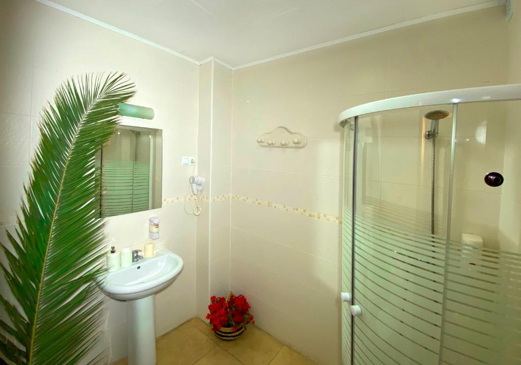 Koupelna v ubytování Hostal Azahara