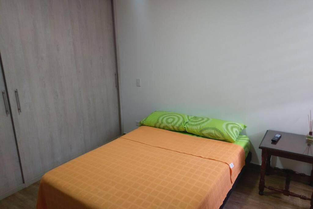 Nuevo/cómodo apto en exclusivo sector residencial