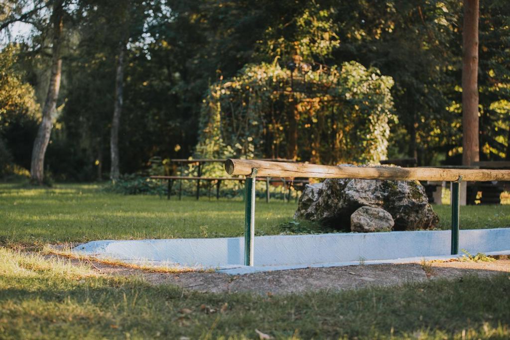 Zahrada ubytování Hotel und Weingut Karlsmühle